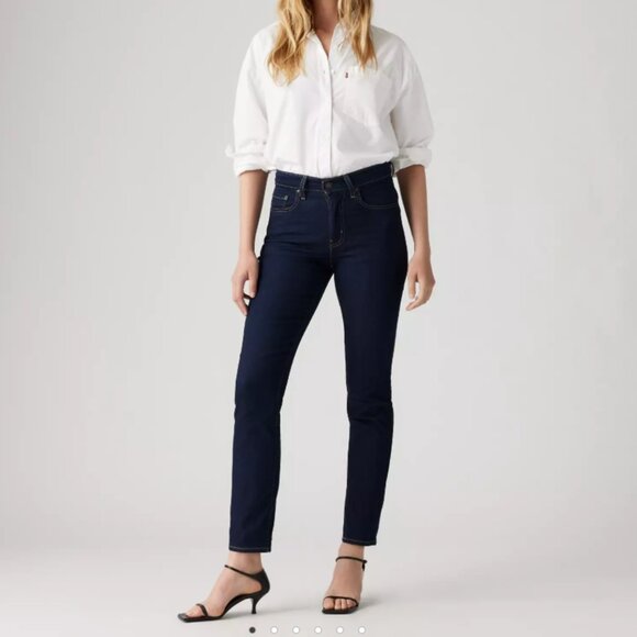 Almost NEW Levi's Women's 724 High Rise Straight Jeans Cast Shadows 29W x 32L - Picture 1 of 7